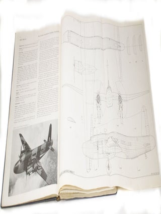 Aircraft of the Fighting Powers Volume V 1944 Aircraft