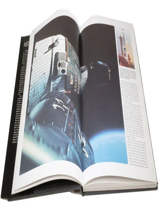 The Astronauts The First 25 Years of Manned Space Flight
